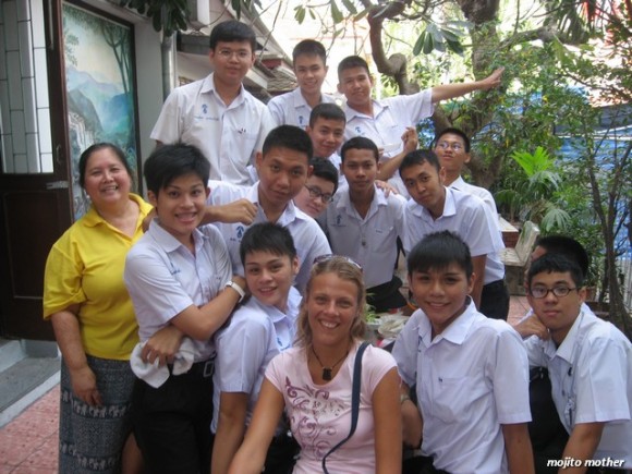 teaching english in bangkok