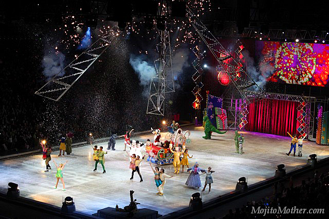 Disney on Ice Let's Celebrate